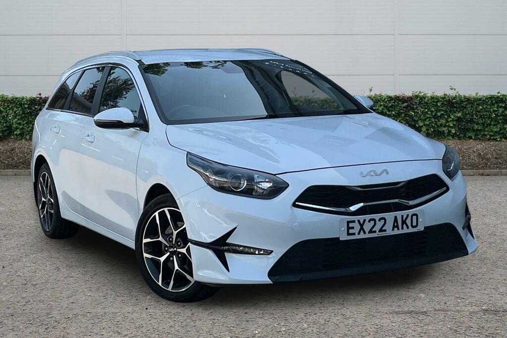 Kia Ceed 1.5T Gdi Isg 3 Dct White