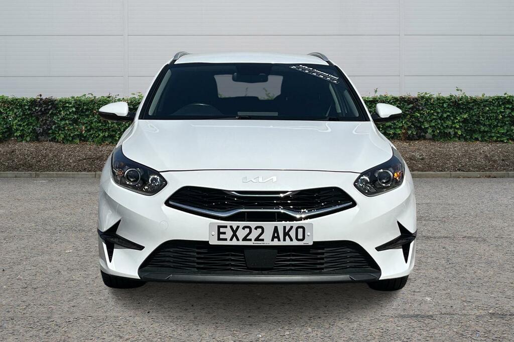 Kia Ceed 1.5T Gdi Isg 3 Dct White #4