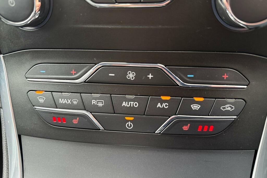 Ford Galaxy 2.5 Fhev 190 Titanium Cvt 2023 Silver #30