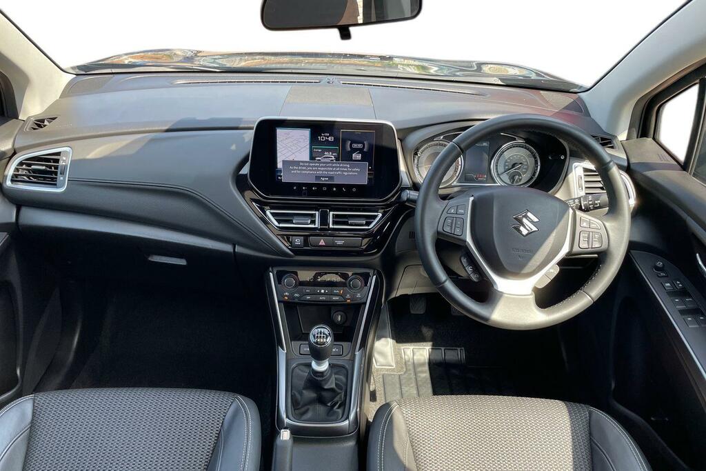 Suzuki S Cross 1.5 Hybrid Motion Ags White #9