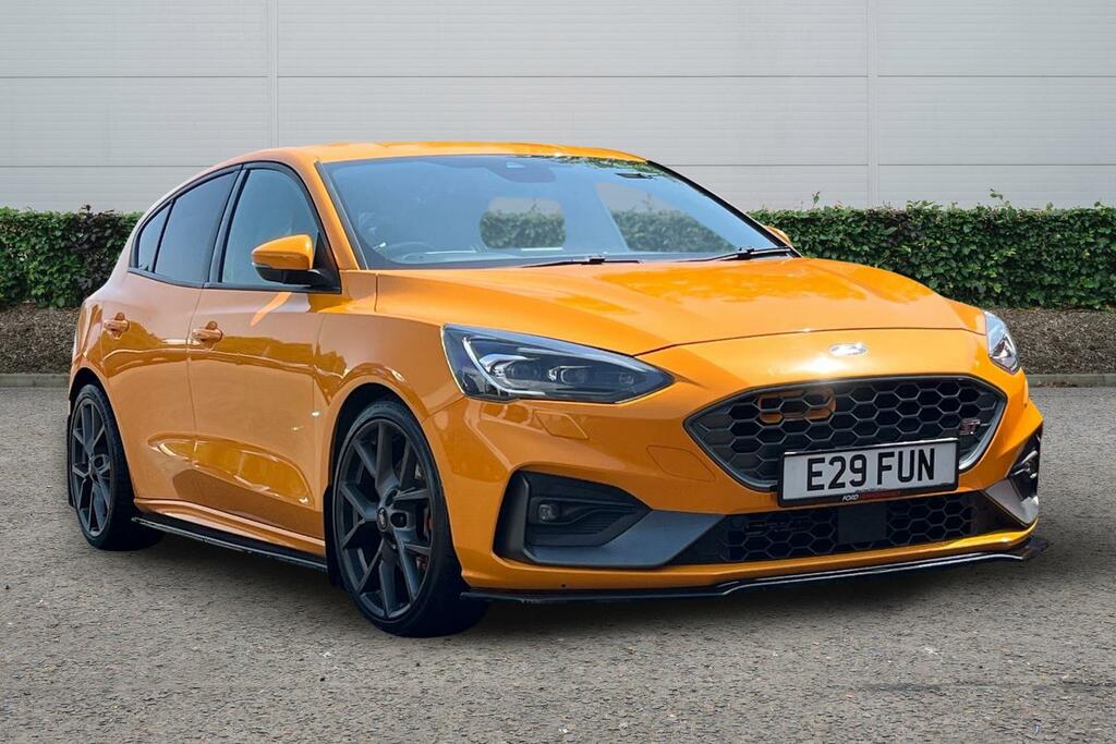 Ford Focus 2.3 Ecoboost St Orange