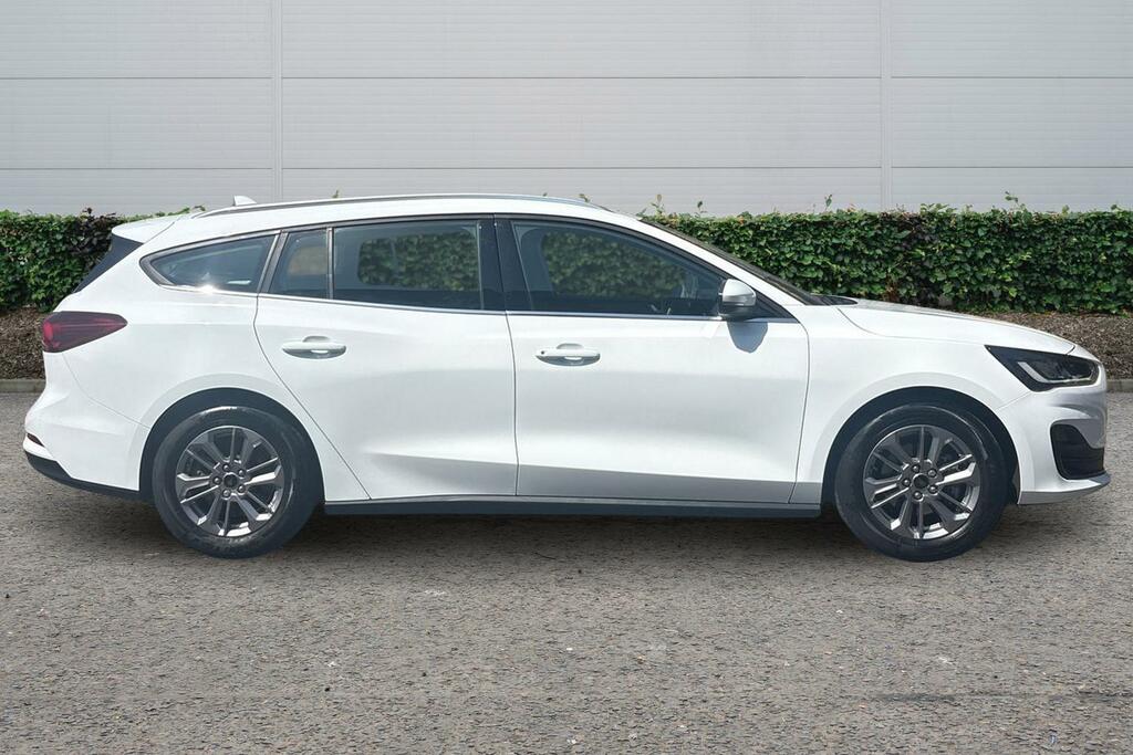 Ford Focus 1.0 Ecoboost Hybrid Mhev Titanium White #3