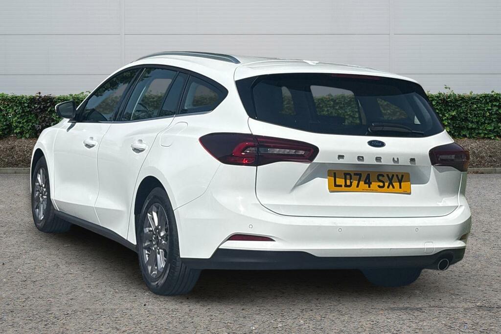 Ford Focus 1.0 Ecoboost Hybrid Mhev Titanium White #2
