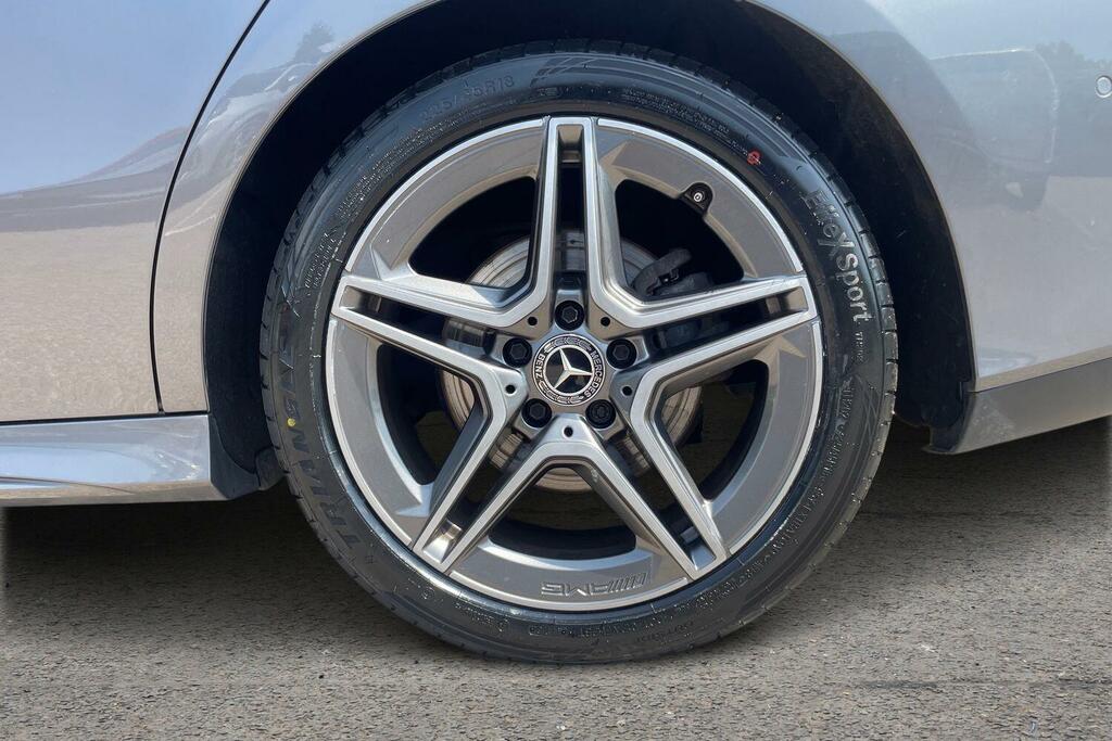 Mercedes-Benz CLA Class Cla 220D Amg Line Premium Plus Tip Grey #6