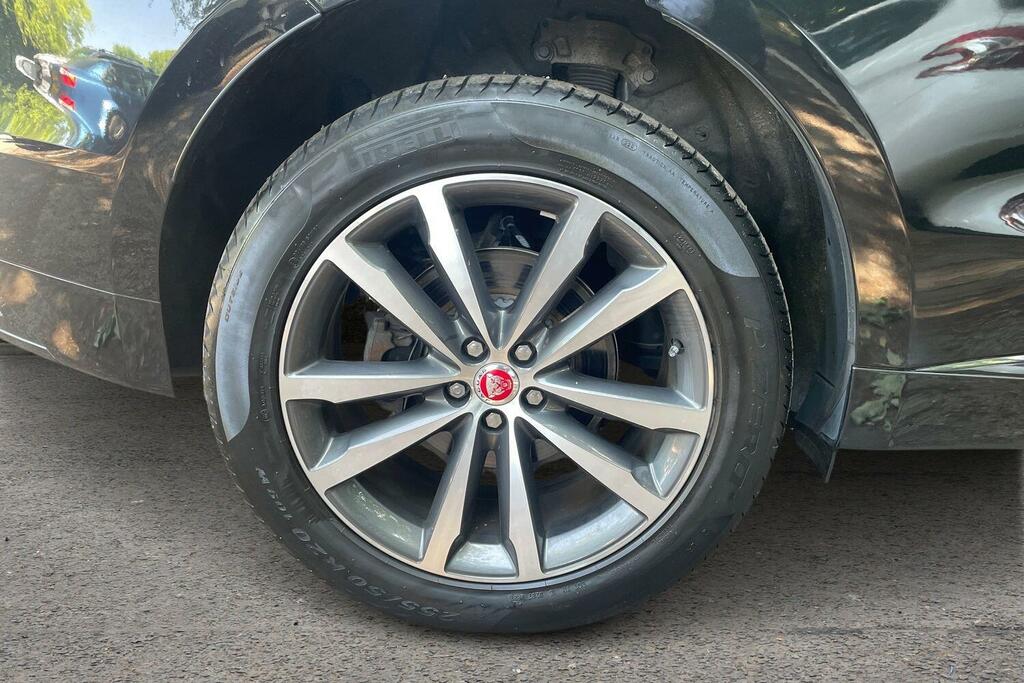 Jaguar F-Pace 2.0 D200 R-dynamic Se Awd Black #6