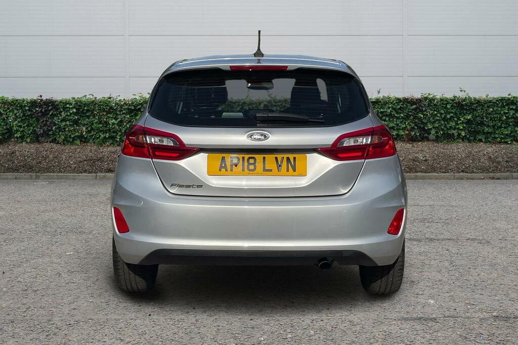 Ford Fiesta 1.1 Zetec Silver #5