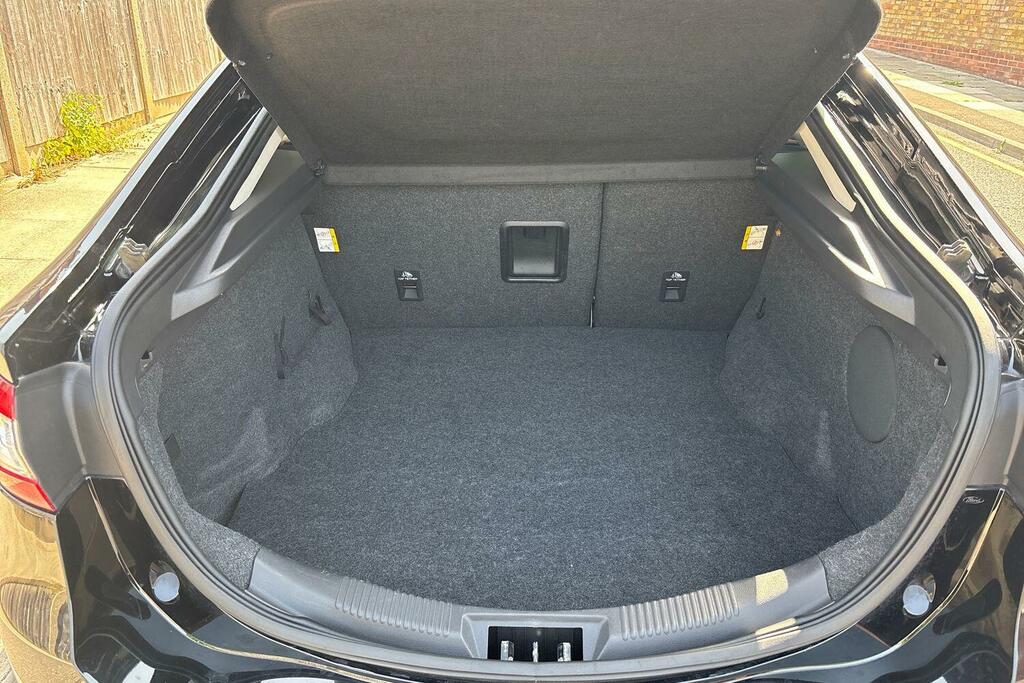Ford Mondeo Zetec 159 Bhp Blue #18