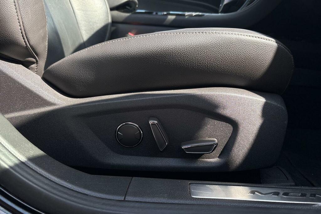 Ford Mondeo Zetec 159 Bhp Blue #20