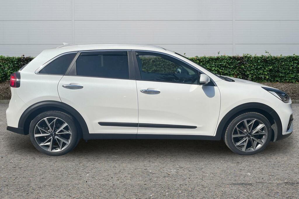 Kia Niro 1.6 Gdi Hybrid 4 Dct White #3