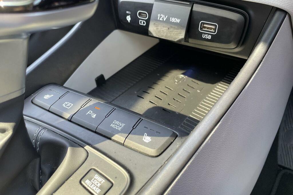 Hyundai Bayon 1.0 Tgdi Advance  #28