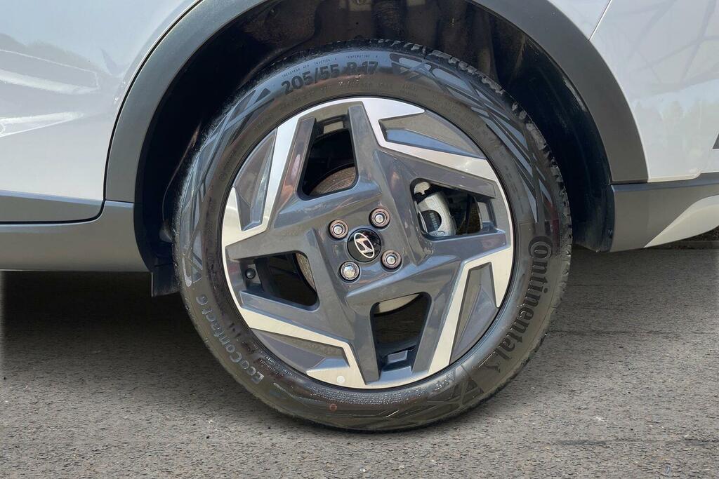 Hyundai Bayon 1.0 Tgdi Ultimate Dct Grey #6