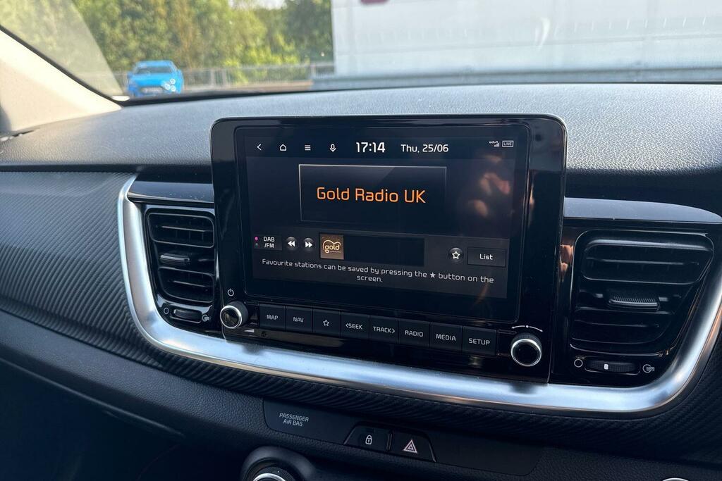 Kia Stonic 1.0T Gdi 98 Gt-line Dct White #10