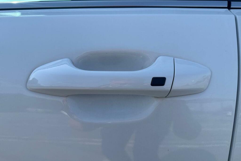 Kia Stonic 1.0T Gdi 98 Gt-line Dct White #25