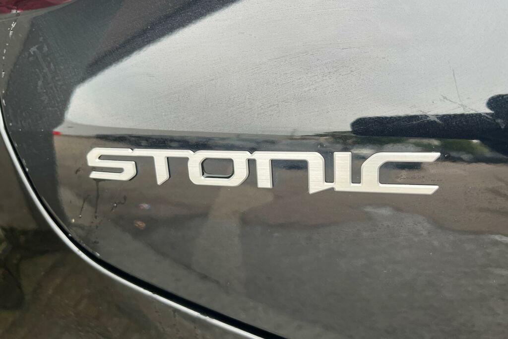 Kia Stonic 1.0T Gdi 48V Gt-line S Dct 98 White #24