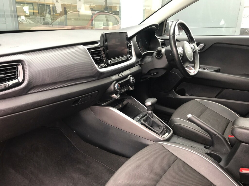 Kia Stonic 1.0 T-gdi Mhev Gt-line Suv Hybrid Dct E CP72NZT  #2