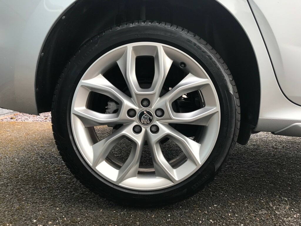 Skoda Kamiq 1.0 Tsi 110 Se L Grey #33