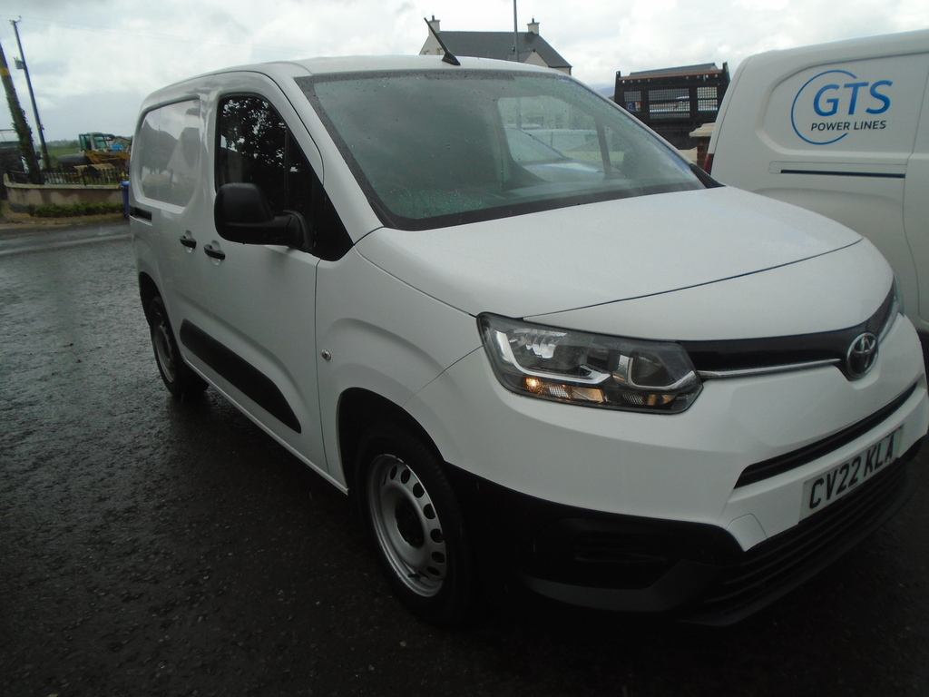 Toyota Proace City 1.5D 100 Icon Van 6 Speed  #1