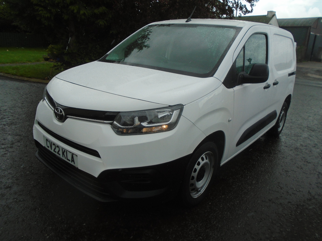 Toyota Proace City 1.5D 100 Icon Van 6 Speed  #2