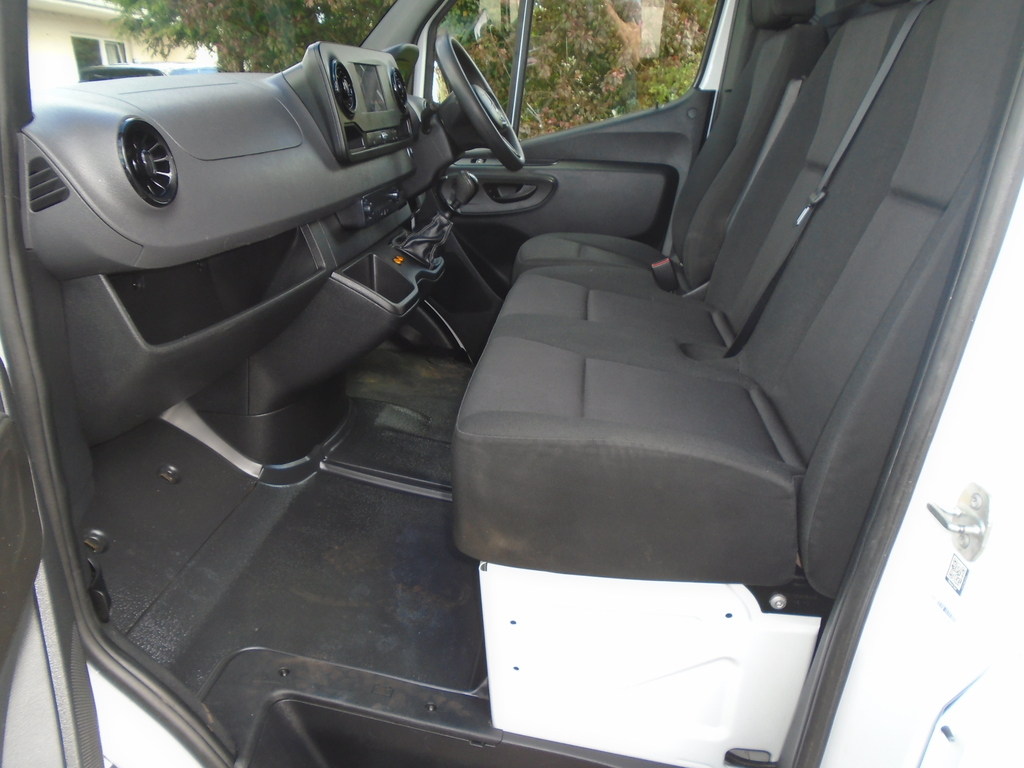 Mercedes-Benz Sprinter 315 Cdi Mwb Hr Rwd. White #3