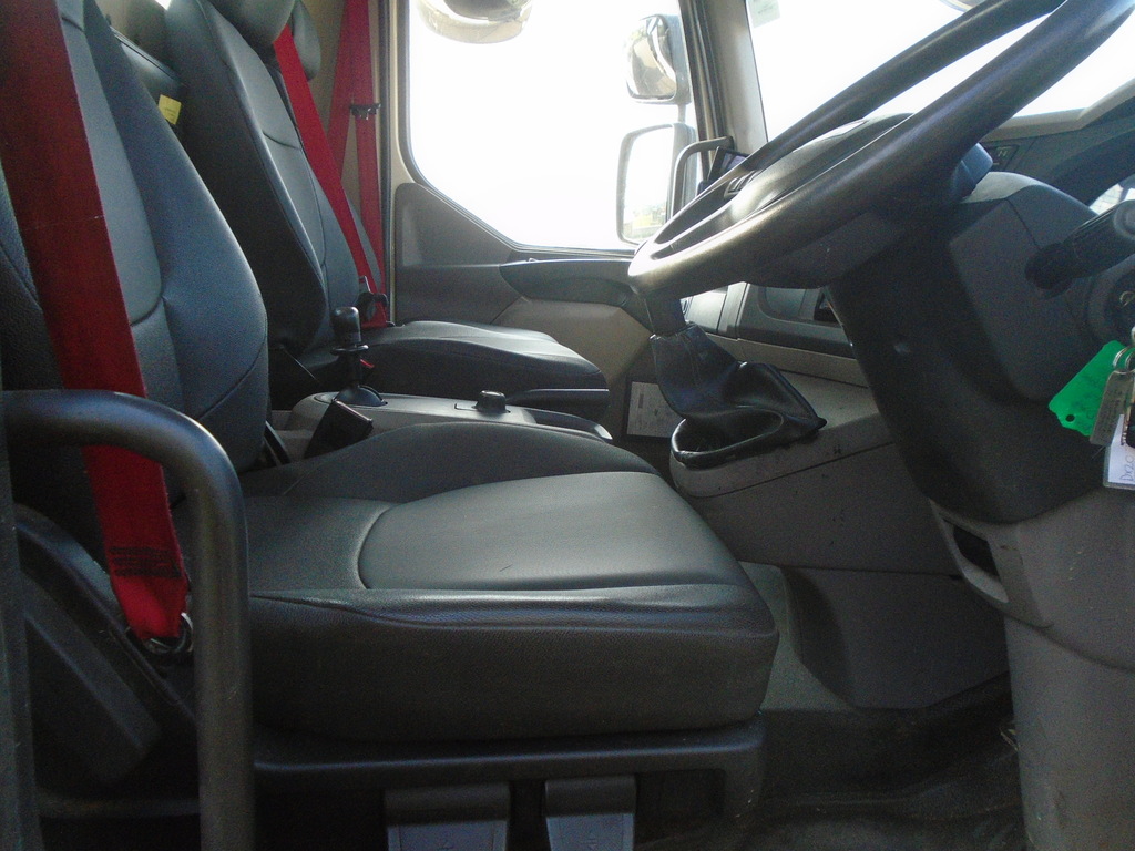 DAF All Models 7.5T Tipper. White #4