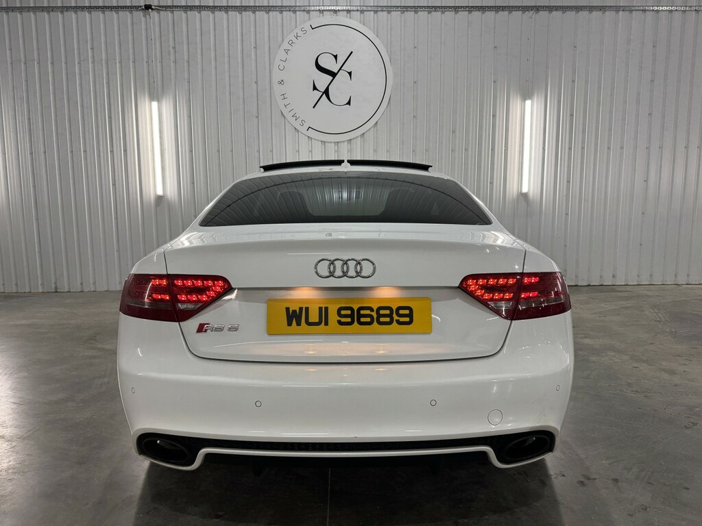 Audi RS5 Coupe 4.2 Fsi V8 2010 White #3