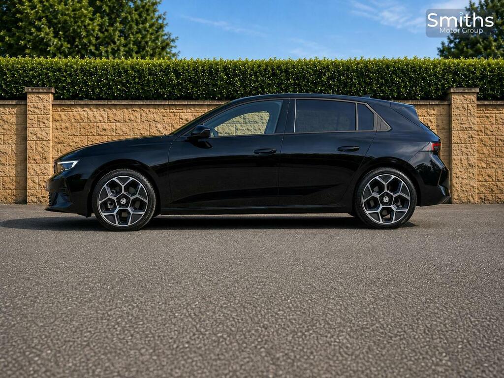 Vauxhall Astra 1.2 Turbo Ultimate Euro 6 Ss BT25GOE Black #4