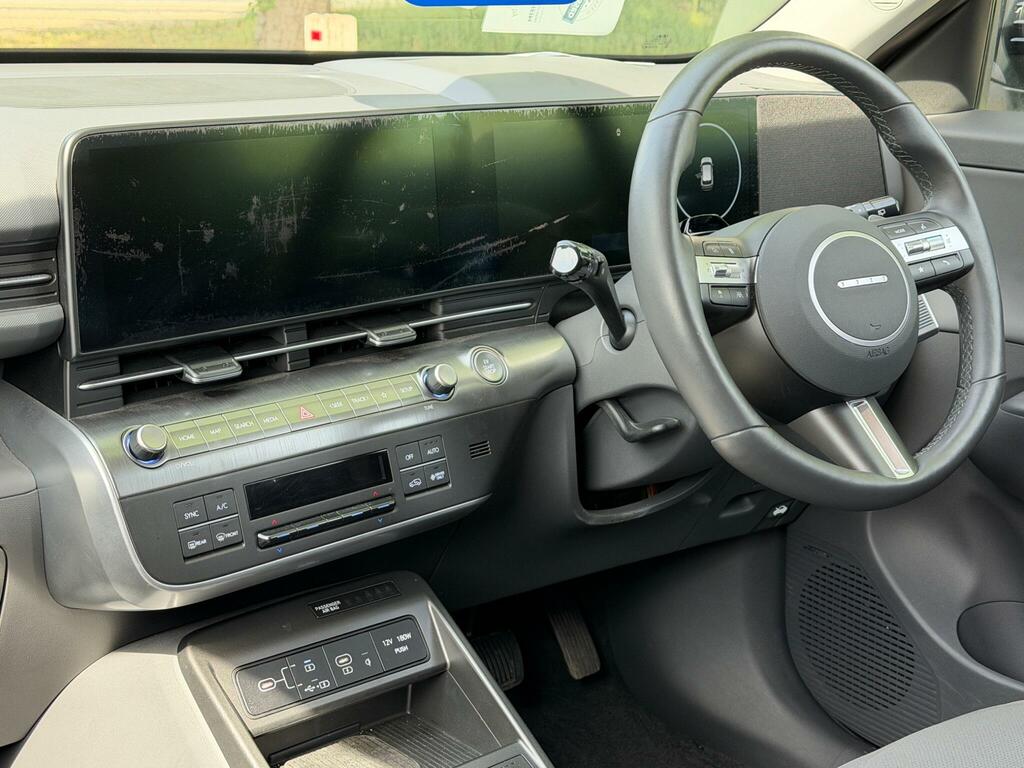 Hyundai Kona 65.4Kwh Ultimate EN24VSX Black #2