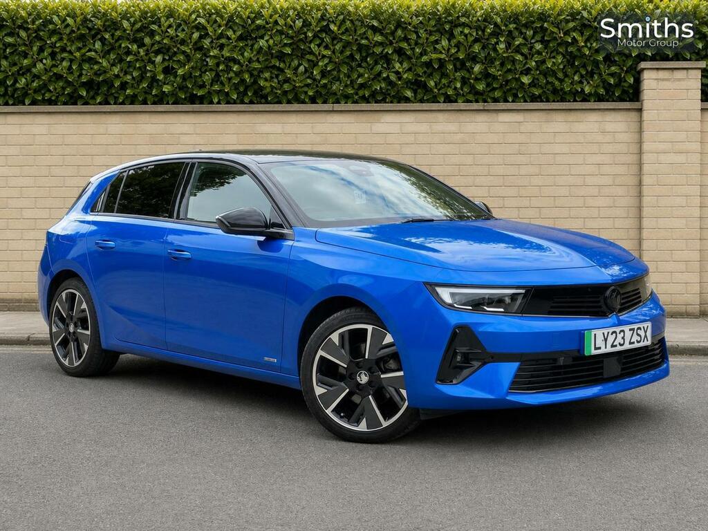 Vauxhall Astra 54Kwh Ultimate Blue