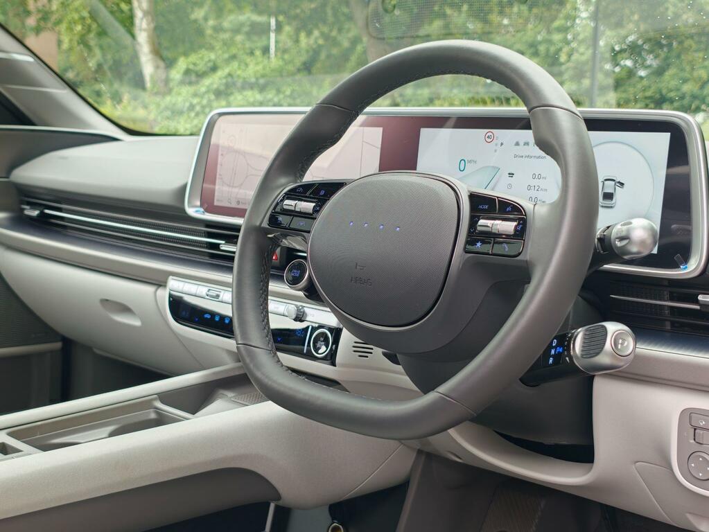 Hyundai Ioniq 6 77.4Kwh Ultimate White #6