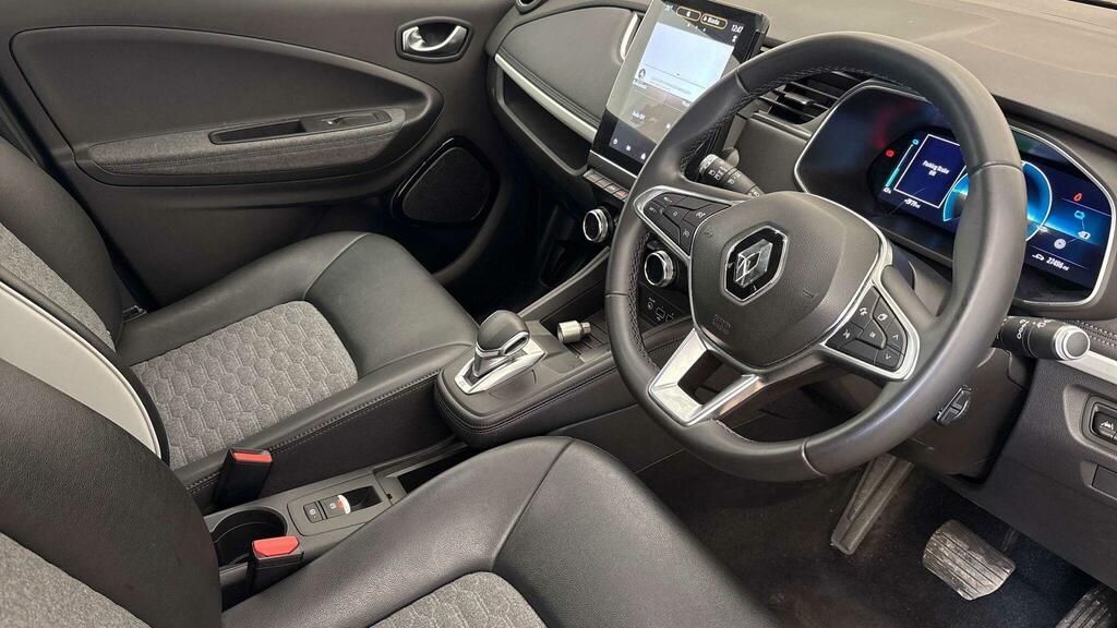 Renault Zoe R135 Ev50 52Kwh Gt Line Rapid Charge Black #3
