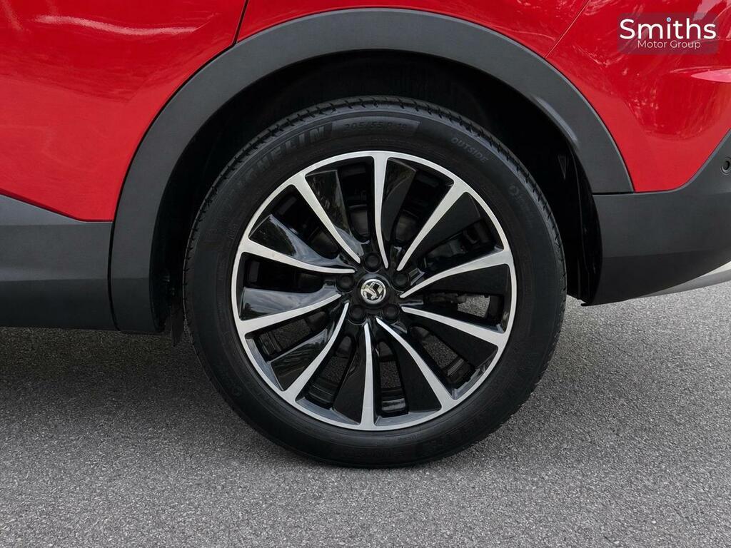 Vauxhall Grandland X 1.6 13.2Kwh Business Edition Nav Premium Euro Red #5
