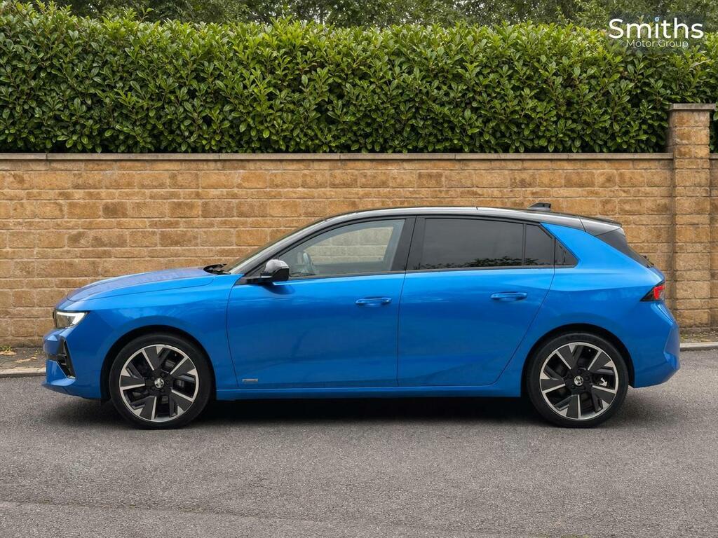 Vauxhall Astra 54Kwh Ultimate BN24NHL Blue #3