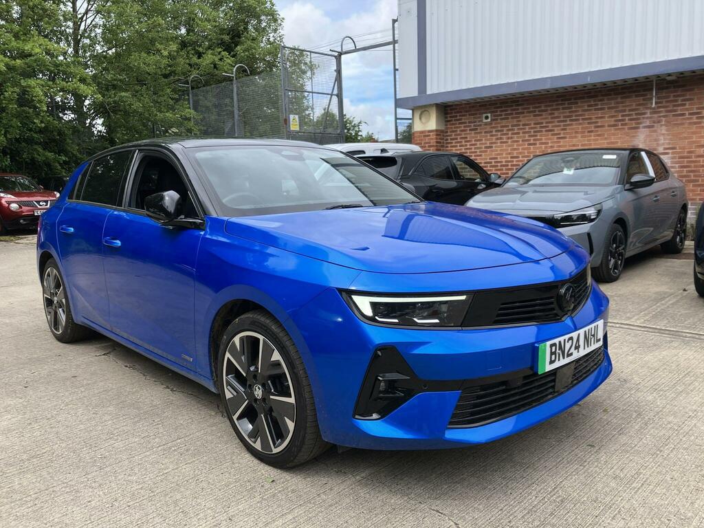 Vauxhall Astra 54Kwh Ultimate Blue