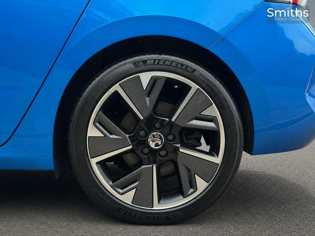 Vauxhall Astra 54Kwh Ultimate BN24NHL Blue #4