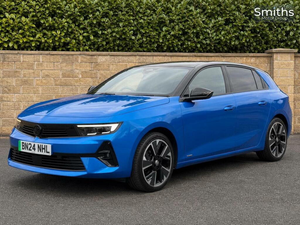 Vauxhall Astra 54Kwh Ultimate BN24NHL Blue #2