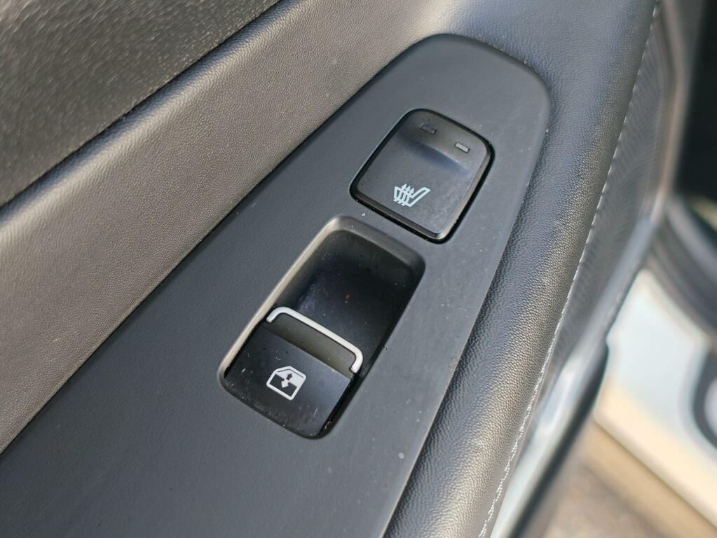 Hyundai Santa Fe Ultimate Black #11