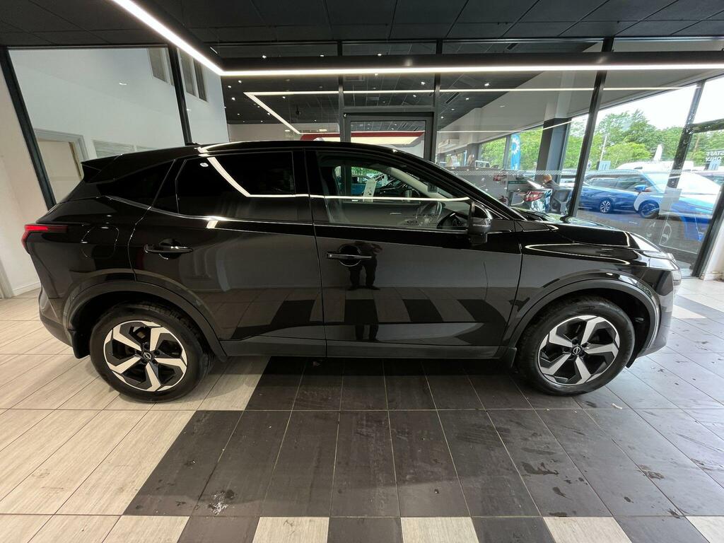 Nissan Qashqai 1.3 Dig-t Mhev N-connecta Euro 6 Ss AJ23EXA Black #4