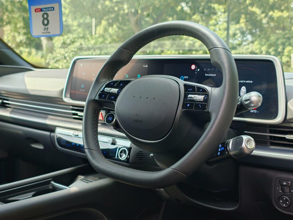 Hyundai Ioniq 6 77.4Kwh Premium Black #6