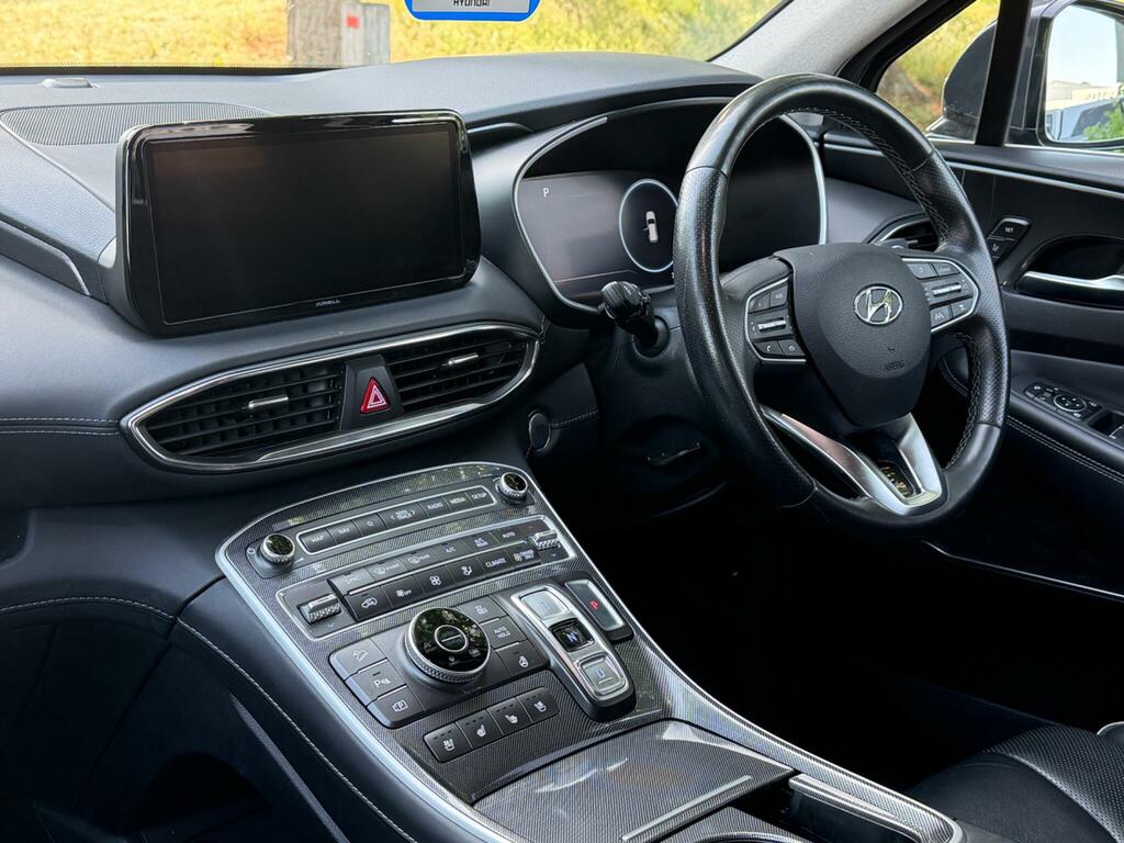 Hyundai Santa Fe Premium Black #8