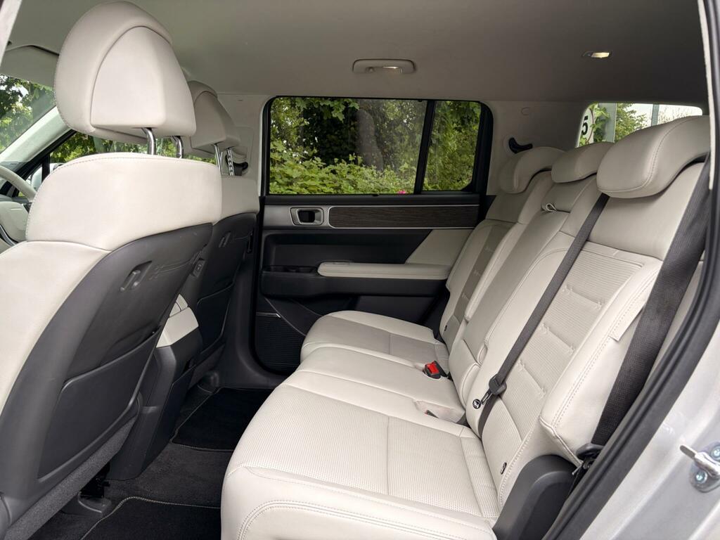 Hyundai Santa Fe Calligraphy Black #12
