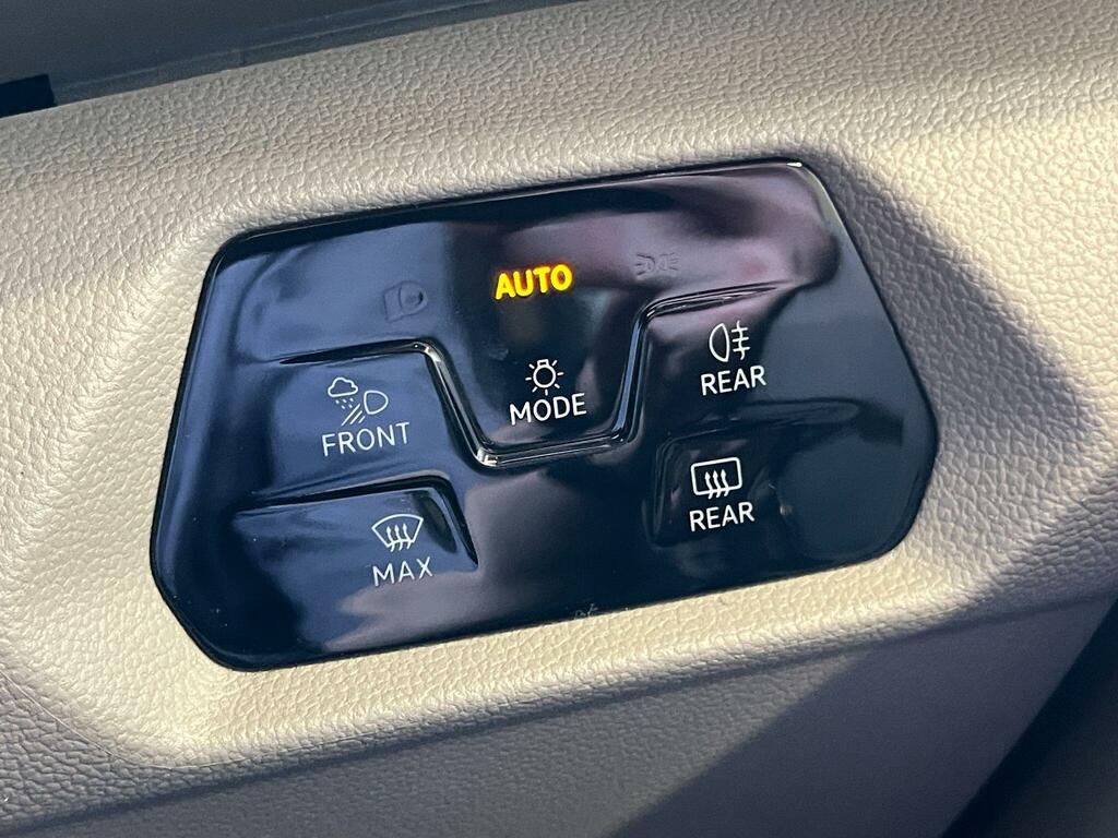 Volkswagen Multivan 1.4 Tsi 13Kwh Life Mpv Plug In Hybrid D Blue #51