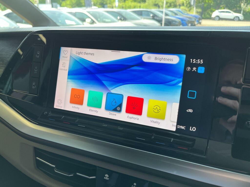 Volkswagen Multivan 1.4 Tsi 13Kwh Life Mpv Plug In Hybrid D Blue #32