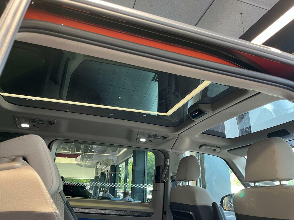 Volkswagen Multivan 1.4 Tsi 13Kwh Life Mpv Plug In Hybrid D Blue #58