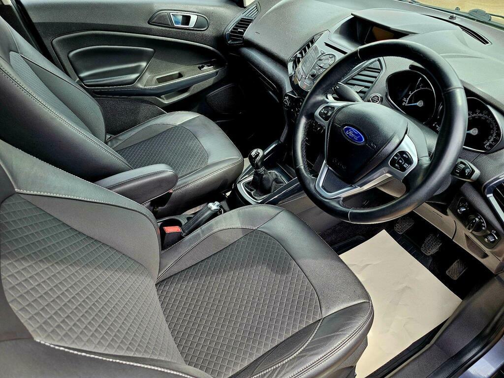 Ford Ecosport 1.0 Titanium 124 Bhp Red #25