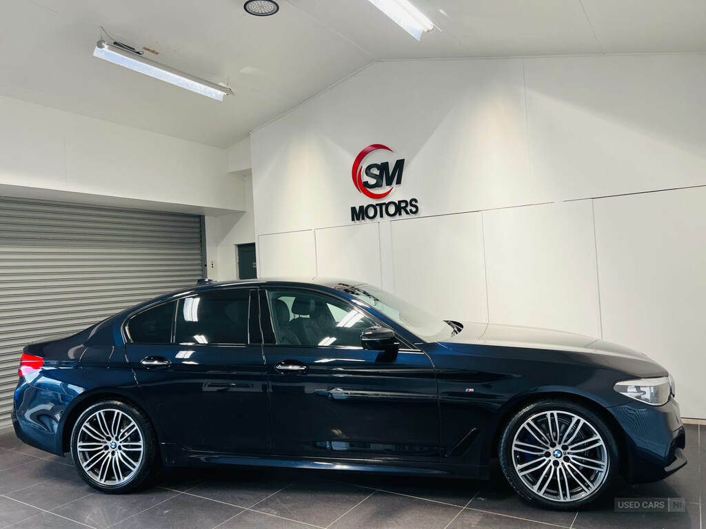 BMW 5 Series 520D M Sport YP18BLX Black #5