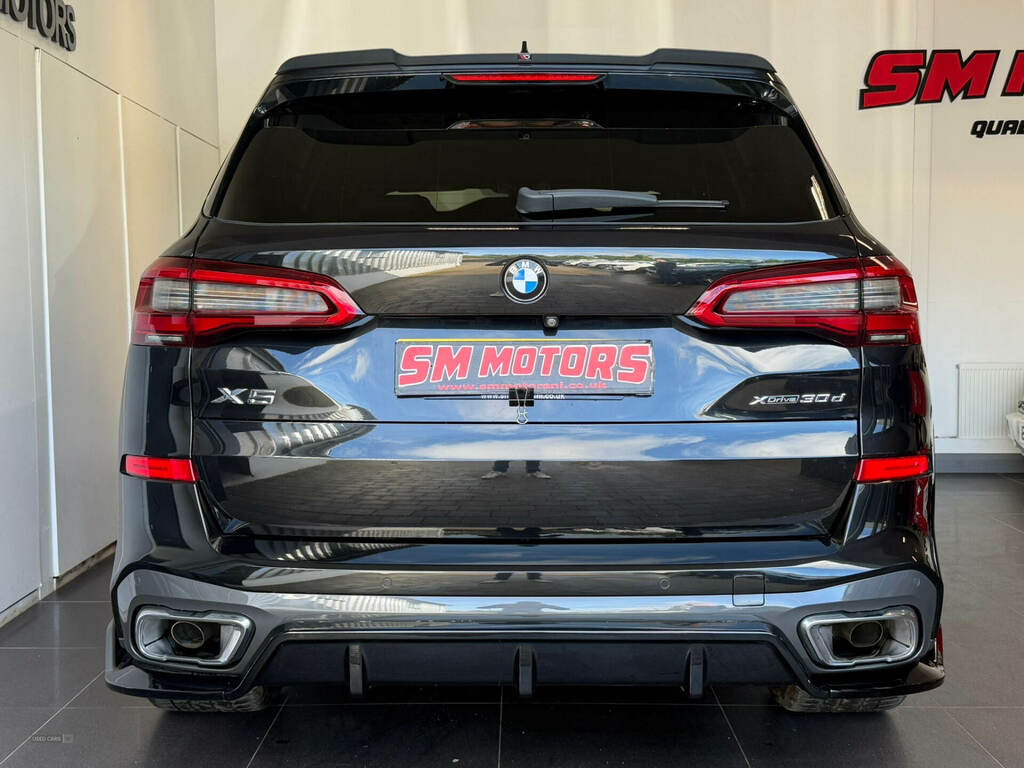 BMW X5 Xdrive30d M Sport Black #5