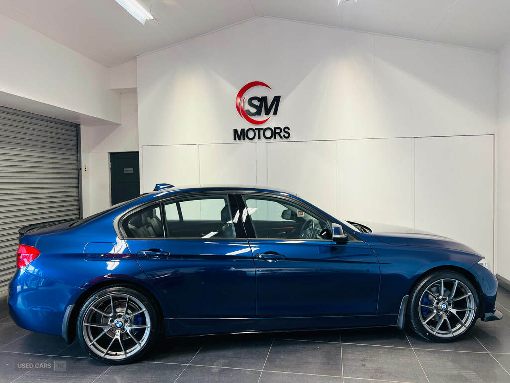 BMW 3 Series Saloon White #7