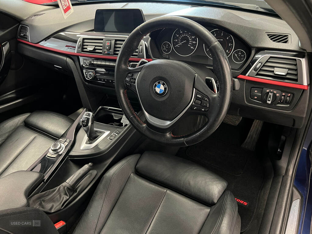 BMW 3 Series Saloon White #12