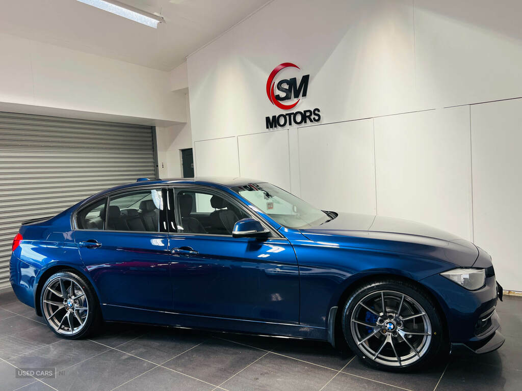 BMW 3 Series Saloon White #13