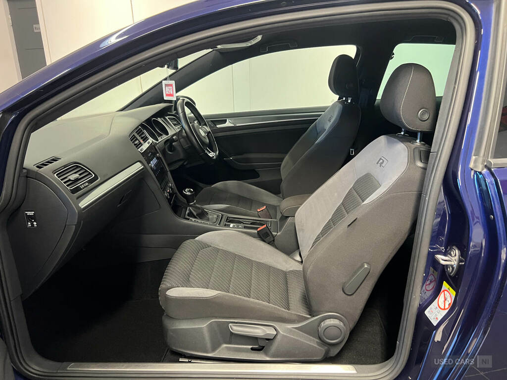 Volkswagen Golf R Tsi Dsg White #15